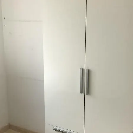 Fano's House - En Vivienda Particular Проживание в семье *