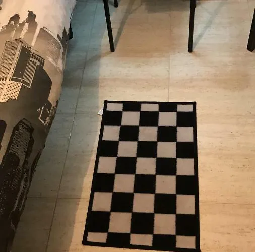 Fano's House - En Vivienda Particular בית אירוח *