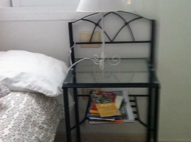 Alloggio in famiglia Fano's House - En Vivienda Particular *