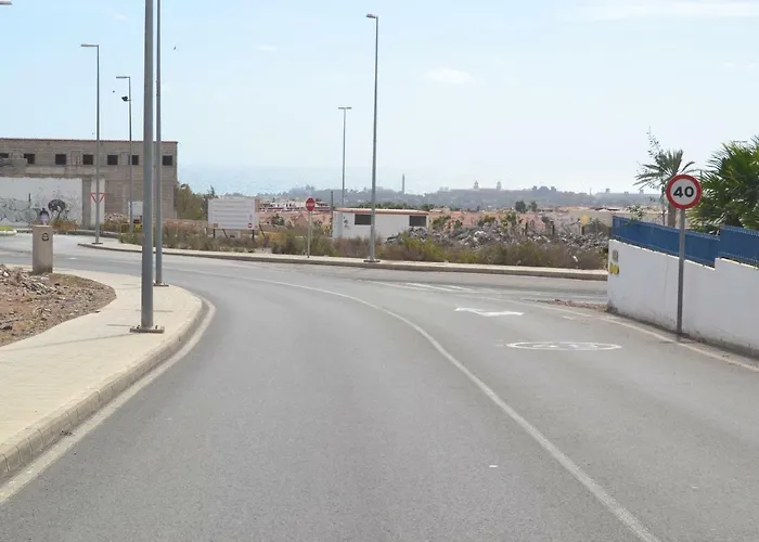 Проживання в сім'ї Fano's House - En Vivienda Particular