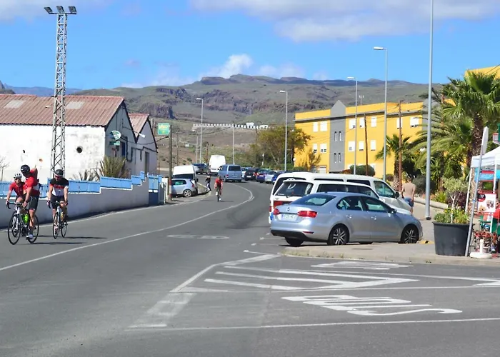 Fano's House - En Vivienda Particular Habitación en casa particular *