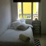 Quarto em Acomodações Particulares Fano's House - En Vivienda Particular